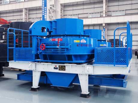 青石制砂機(jī) 青石制砂機(jī)