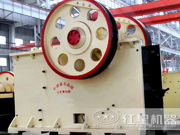石膏顎式破碎機(jī) 石膏顎式破碎機(jī)