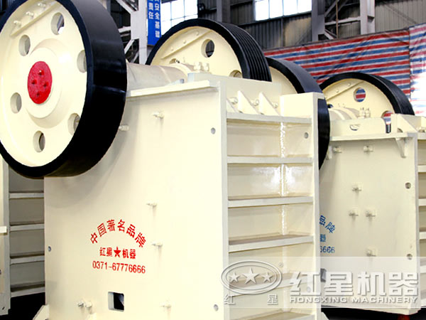 青石破碎機(jī) 青石破碎機(jī)