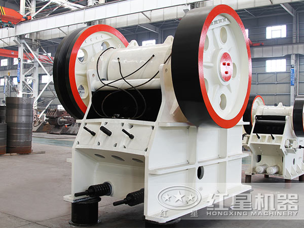 顎式破碎機(jī) 顎式破碎機(jī)