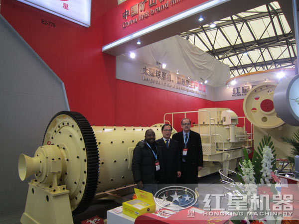 礦粉球磨機(jī)廠家 礦粉球磨機(jī)廠家