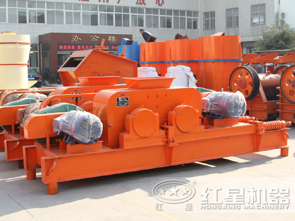 液壓對(duì)輥破碎機(jī) 液壓對(duì)輥破碎機(jī)