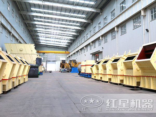 1010型反擊破車間圖 1010型反擊破車間圖