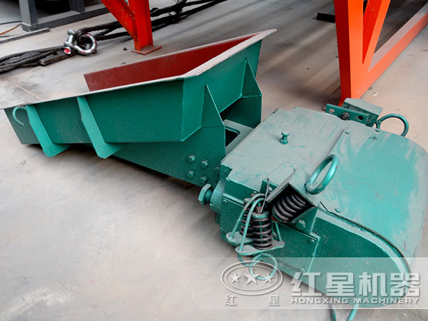 電磁振動(dòng)給料機(jī) 電磁振動(dòng)給料機(jī)