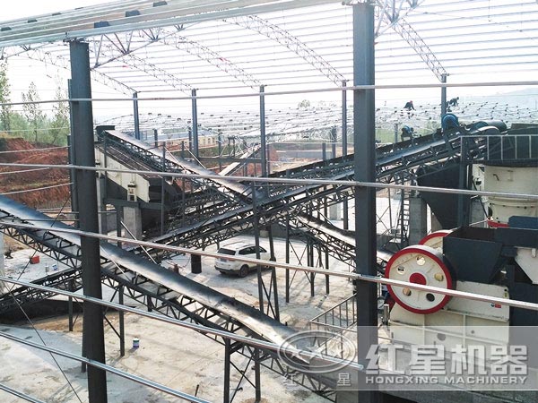 鵝卵石機(jī)制砂生產(chǎn)現(xiàn)場(chǎng)圖 鵝卵石機(jī)制砂生產(chǎn)現(xiàn)場(chǎng)圖
