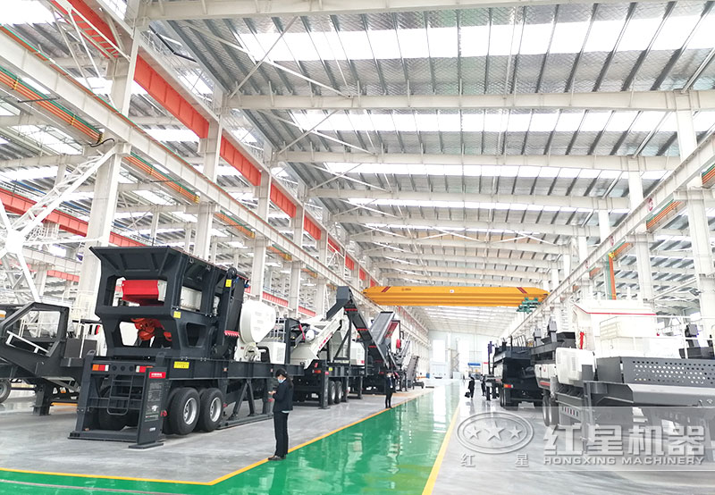 每小時產(chǎn)3000噸破碎機(jī)車間展示 每小時產(chǎn)3000噸破碎機(jī)車間展示
