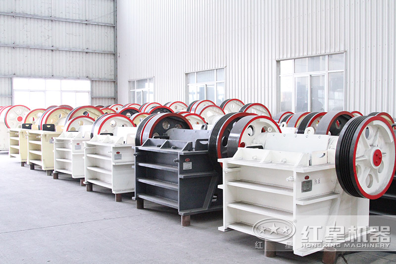 PE系列顎式破碎機(jī)型號(hào)全，車(chē)間現(xiàn)貨