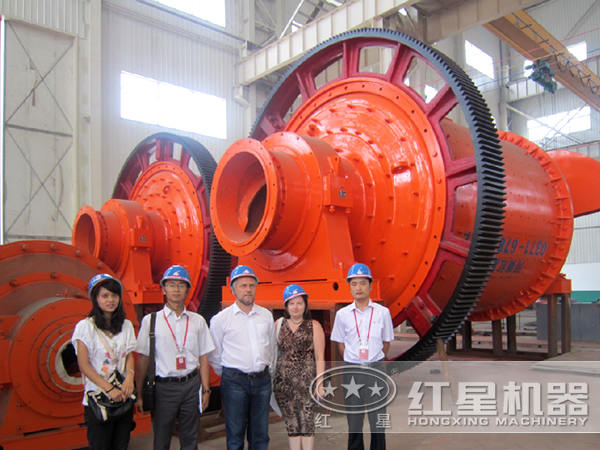 球磨機(jī) 球磨機(jī)