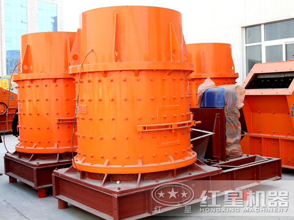 立式復(fù)合粉碎機(jī) 立式復(fù)合粉碎機(jī)