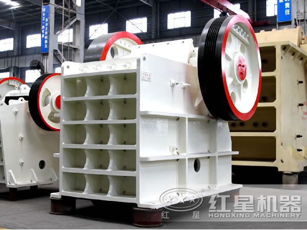 液壓保護(hù)顎式破碎機(jī) 液壓保護(hù)顎式破碎機(jī)