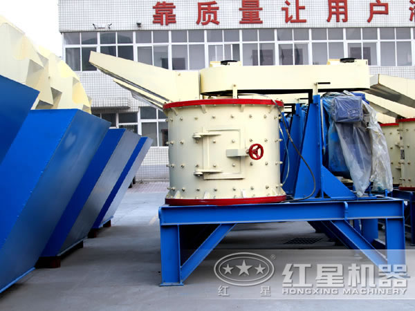 立式破碎機(jī) 立式破碎機(jī)