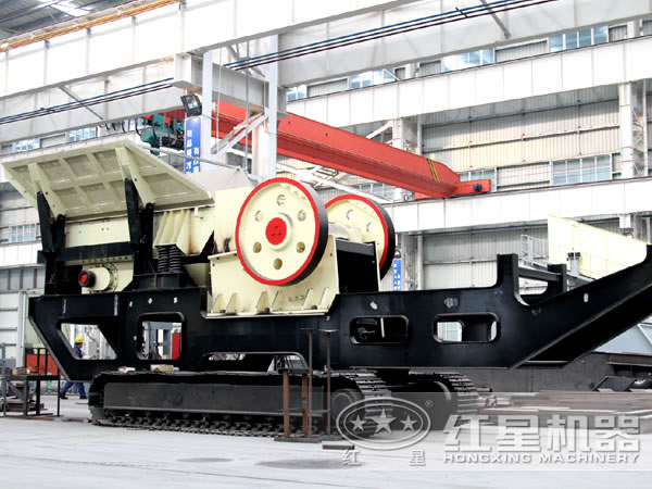 履帶式液壓巖石破碎機(jī) 履帶式液壓巖石破碎機(jī)