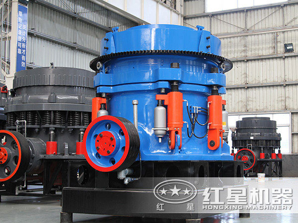 新型圓錐破碎機(jī) 新型圓錐破碎機(jī)
