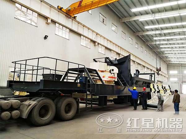 移動打沙機正在組合安裝 移動打沙機正在組合安裝