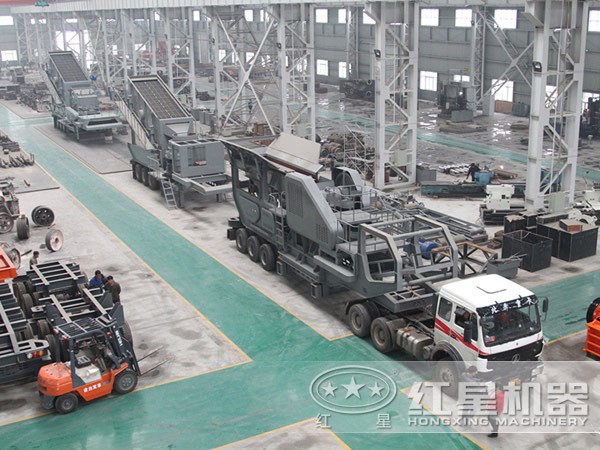 移動粉碎機(jī)生產(chǎn)車間 移動粉碎機(jī)生產(chǎn)車間
