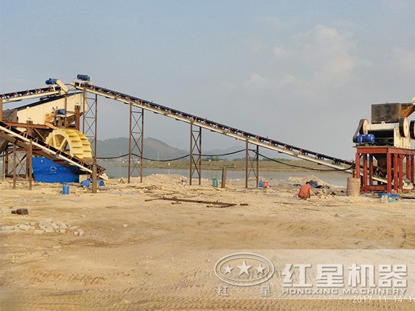 客戶洗砂機現(xiàn)場 客戶洗砂機現(xiàn)場