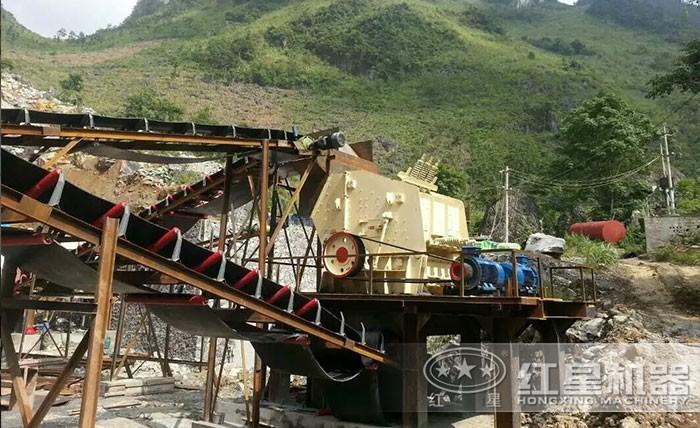 紅星反擊破碎機(jī)生產(chǎn)現(xiàn)場 紅星反擊破碎機(jī)生產(chǎn)現(xiàn)場