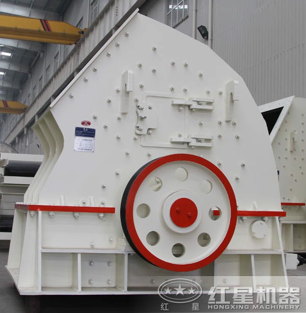 大型重錘破碎機(jī) 大型重錘破碎機(jī)