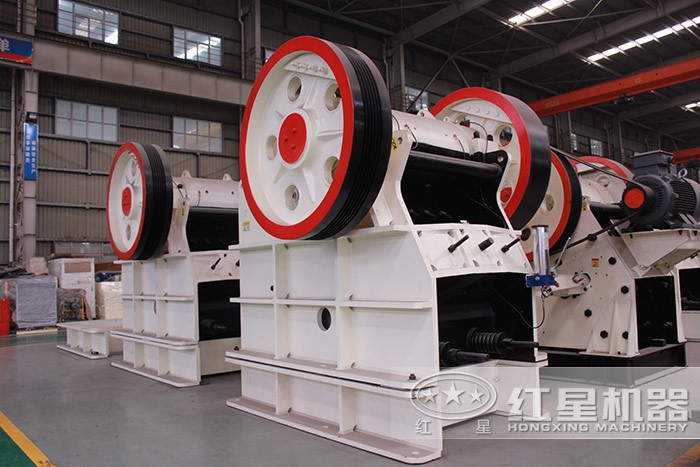 花崗巖用顎式破碎機(jī) 花崗巖用顎式破碎機(jī)