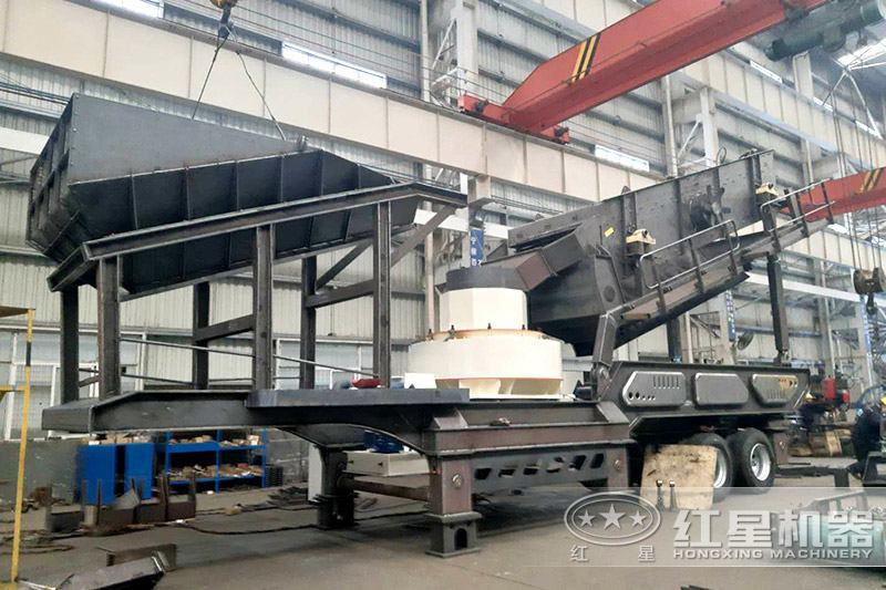 鵝卵石篩砂制砂(沙)一體機(jī)——制砂部分 鵝卵石篩砂制砂(沙)一體機(jī)——制砂部分