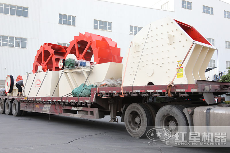 顎式破碎機(jī)、重錘式破碎機(jī)發(fā)貨圖