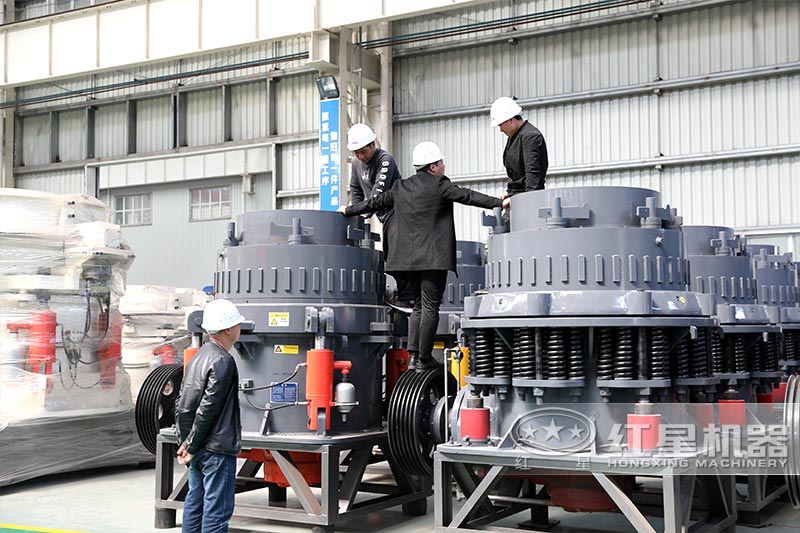 礦山圓錐破碎機客戶考察 礦山圓錐破碎機客戶考察