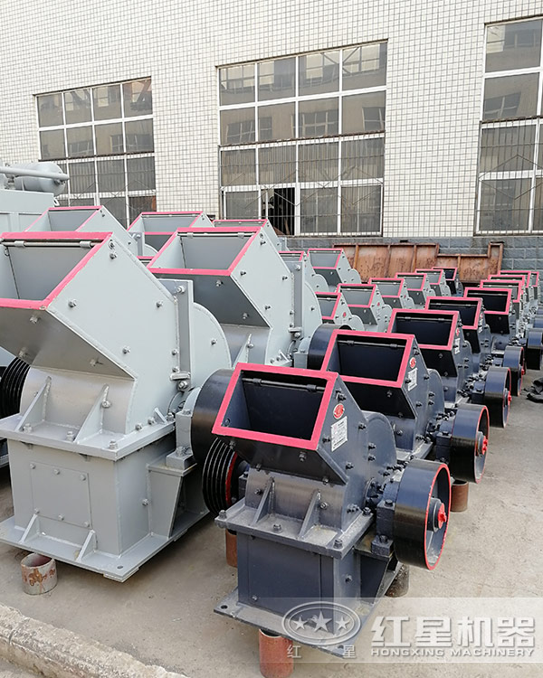 錘式礦用破碎機(jī) 錘式礦用破碎機(jī)