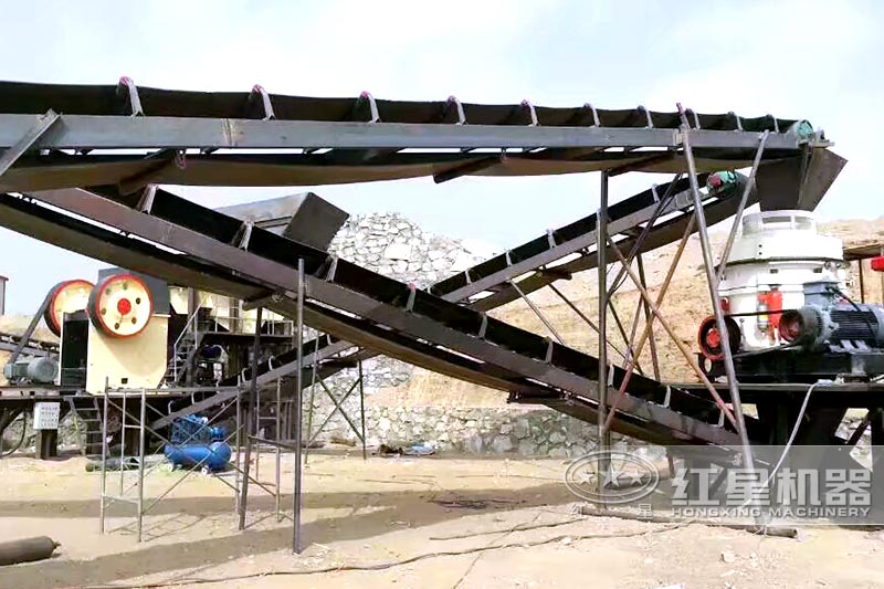 57破碎機(jī)在山東現(xiàn)場 57破碎機(jī)在山東現(xiàn)場