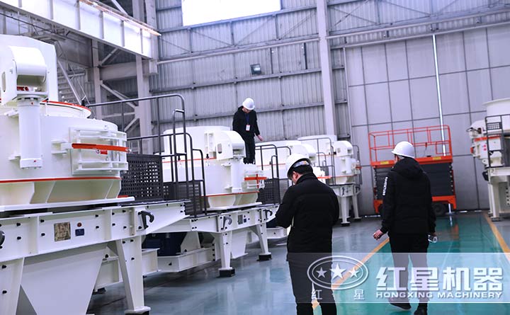 河卵石打砂機(jī)廠區(qū) 河卵石打砂機(jī)廠區(qū)