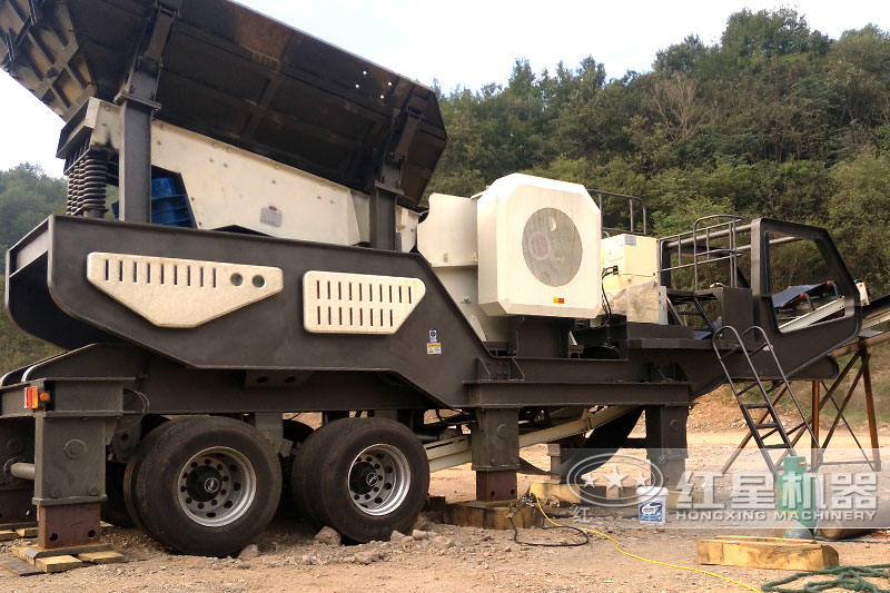 流動石子機現(xiàn)場 流動石子機現(xiàn)場