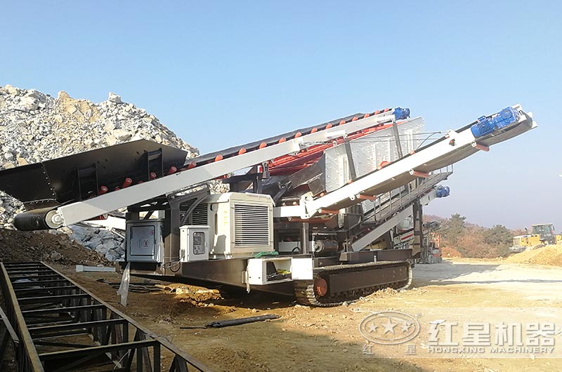 履帶式移動顎破作業(yè)現(xiàn)場實拍 履帶式移動顎破作業(yè)現(xiàn)場實拍