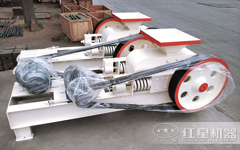 對輥式破碎機(jī)_小型設(shè)備 對輥式破碎機(jī)_小型設(shè)備