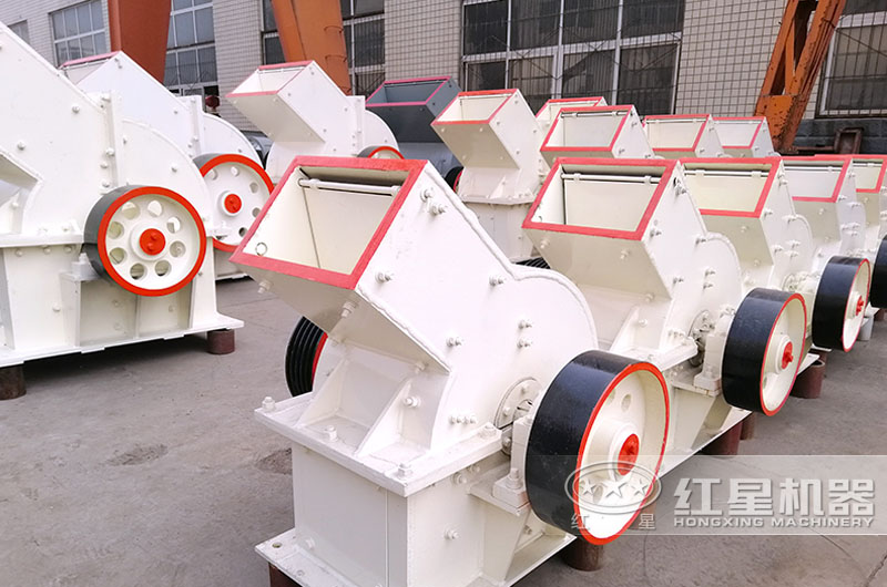 小型錘式破碎機，適用于中小型煤矸石破碎生產(chǎn)線