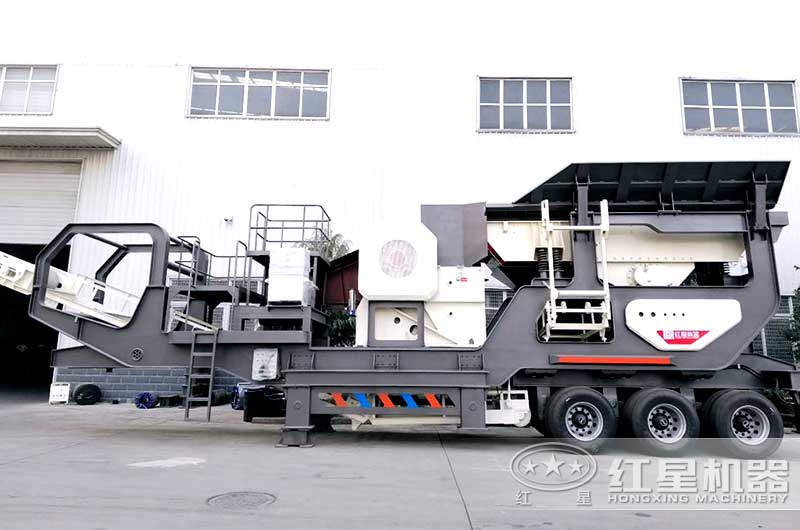 搭載顎式破碎機(jī)的輪胎式移動(dòng)破碎機(jī) 搭載顎式破碎機(jī)的輪胎式移動(dòng)破碎機(jī)