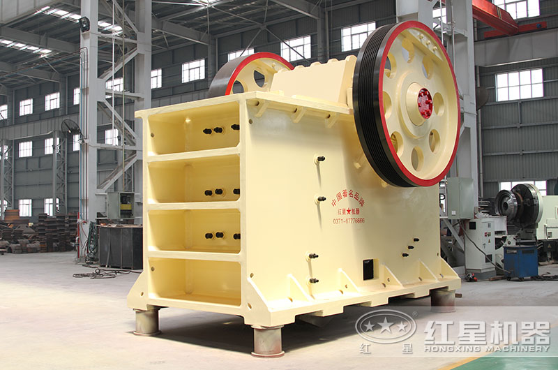 PE-1500×1800顎式破碎機圖片 PE-1500×1800顎式破碎機圖片