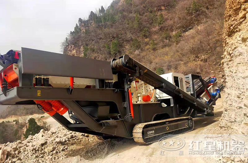 履帶小型移動(dòng)石頭粉碎機(jī) 履帶小型移動(dòng)石頭粉碎機(jī)
