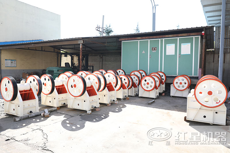 石頭磨沙機設(shè)備車間現(xiàn)貨 石頭磨沙機設(shè)備車間現(xiàn)貨