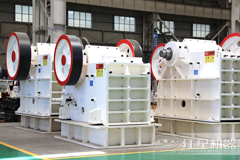 粗碎就用顎式破碎機(jī) 粗碎就用顎式破碎機(jī)